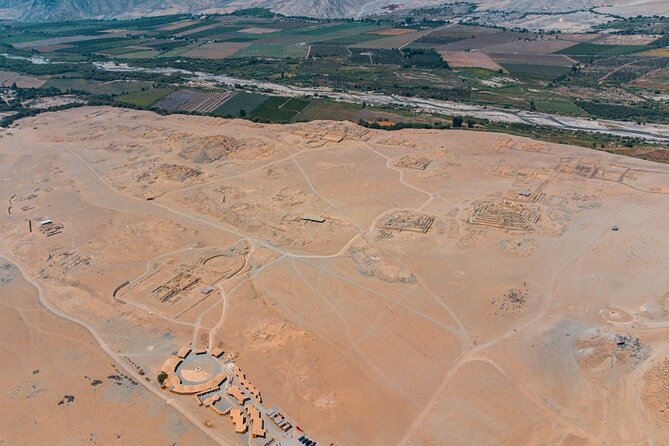 Discovering Caral, The Oldest Civilization In America - The return to Lima after a full day