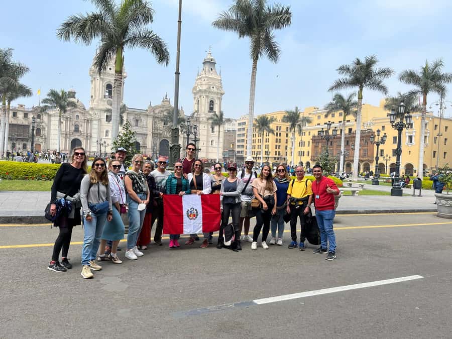 Enjoy Lima Walking Historic Center, Plaza San Martin and Plaza de Armas - Why this short Lima walk works
