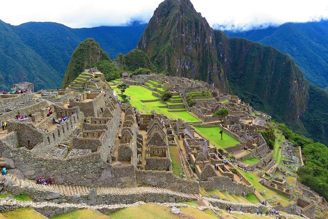 Epic Machu Picchu 2-Day Adventure by Car with Overnight Stay - How the guides and communication affect the experience