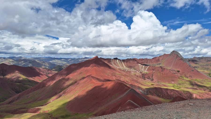 excursion to colorful mountain & red valley viewpoint cusco - One hour at the summit and the famous striped view