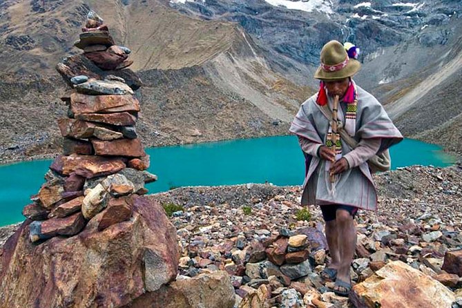 Excursion to Humantay Lake from Cusco - The approach to Soraypampa