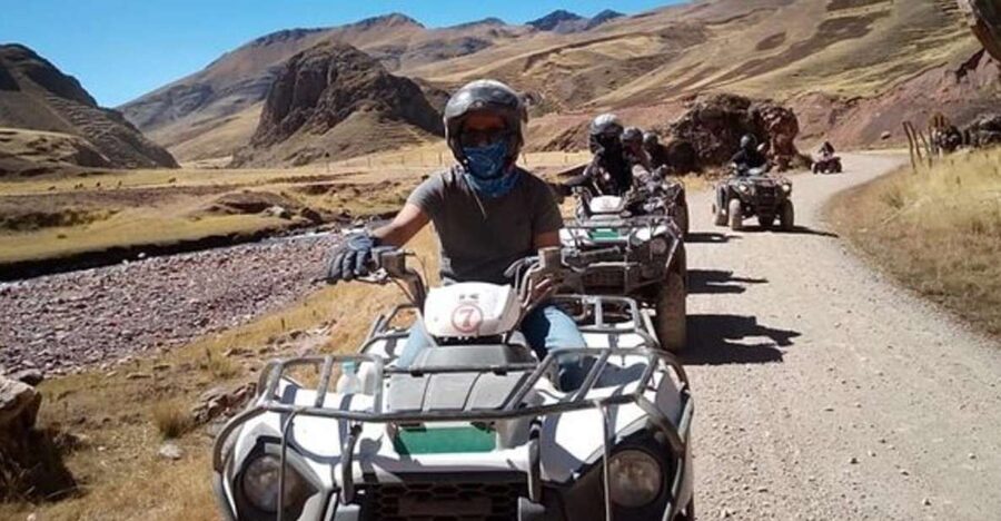 Excursion to Rainbow Mountain in ATV. - Twenty minutes to learn the ATV