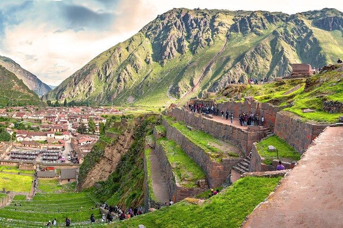 Excursion to Sacred Valley Full Day & Buffet Lunch |Group Tour| - Puente Pisac turns lunch into a useful pause