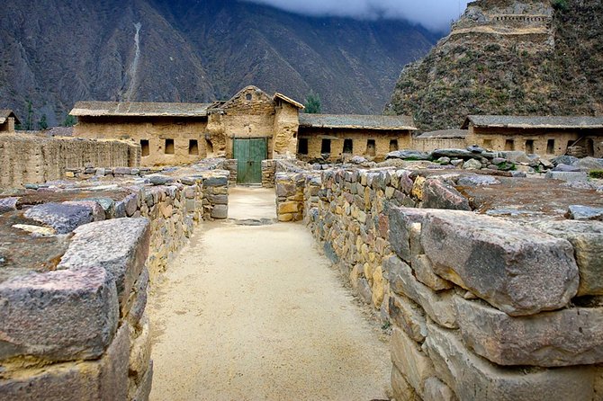 Excursion to Sacred Valley of the Incas tour - Private service. - Ollantaytambo, stonework, and a second Inca viewpoint