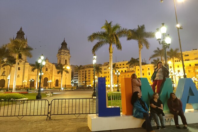 Explore the Catacombs, Lima Main Square & Magic Water Show - What the guides add