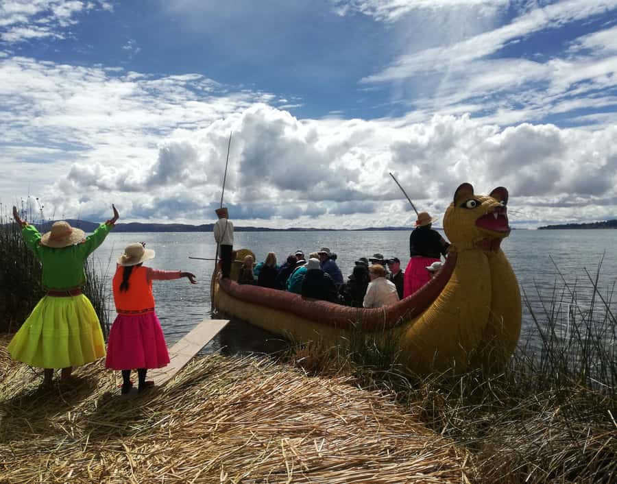 Floating Islands of the Uros - Meeting island residents and learning local customs