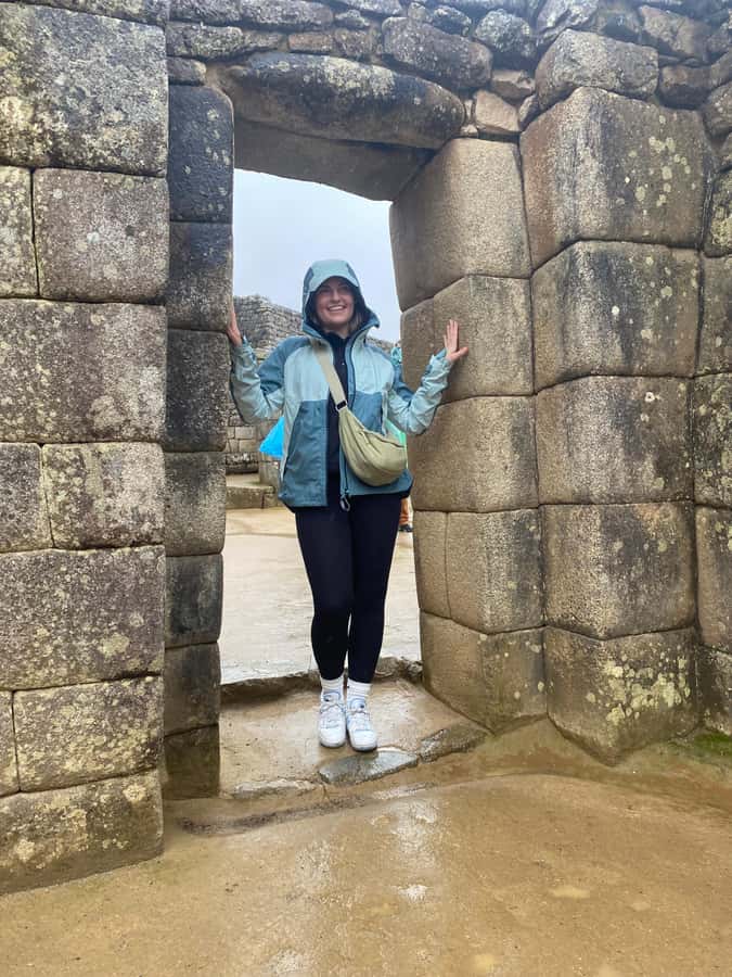 From Aguas Calientes: Machu Picchu guided tour with tickets - Practical strengths and small cautions