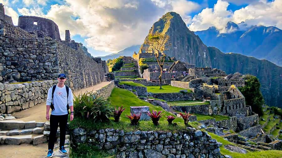 From Cusco: 1-day Machu Picchu Tour by Train - Two hours inside the citadel