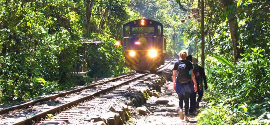 From Cusco: 2-Day Inca Trail to Machu Picchu - Day two: the 4:00 a.m. climb or the first bus