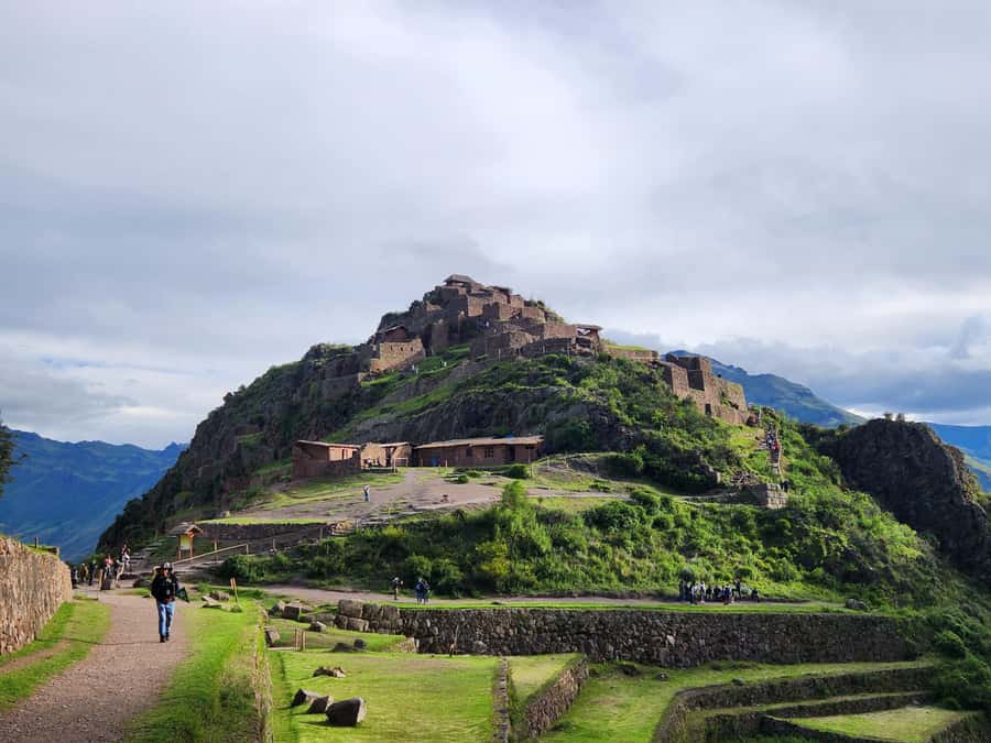 From Cusco: Chinchero, Moray, Maras, Ollantaytambo and Pisaq - Ollantaytambo brings the Inca world into focus