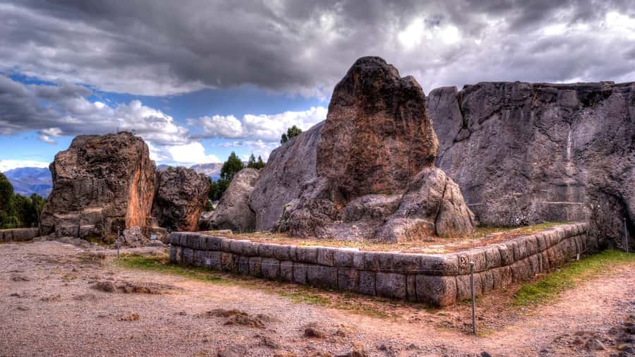 From Cusco: City tour 4 ruins + Qoricancha - Qoricancha gives the tour its strongest opening