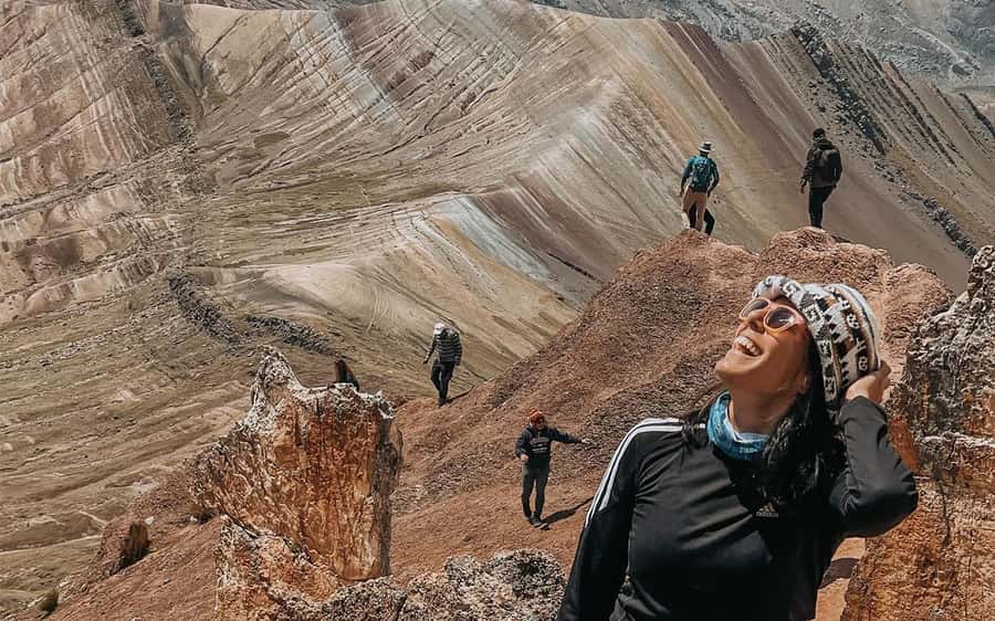From Cusco: Full day Palccoyo Mountain tour - Breakfast in Cusipata before the high road