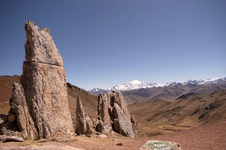 From Cusco: Full day Palcoyo Rainbow Mountain Tour - The early road from Cusco