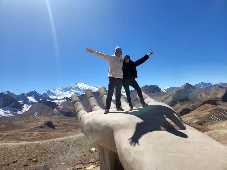 From Cusco: Full Day tour to Rainbow mountain and Red Valley - What the $22 price really includes
