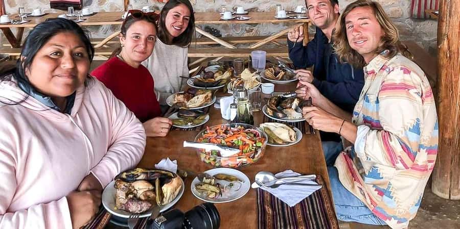 From Cusco: Humantay Lake with Breakfast and Lunch Buffet - The Easier Descent to Soraypampa