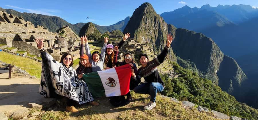 From Cusco: Machu Picchu 2 days - Ollantaytambo and the train to Machu Picchu