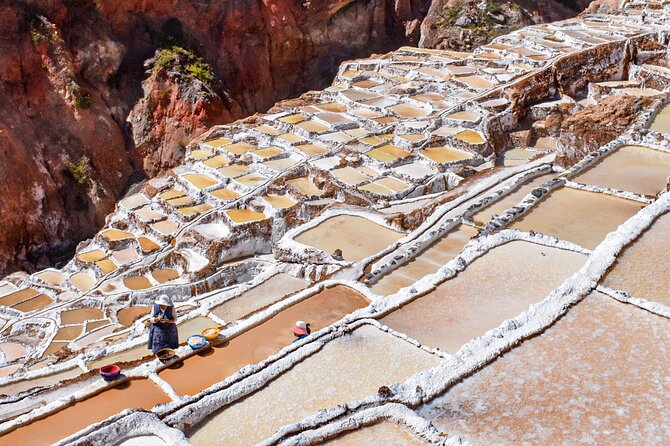 From Cusco: Moray, Maras Salt Mines & Chinchero Weavers Half-Day - The ride, group size, and pace