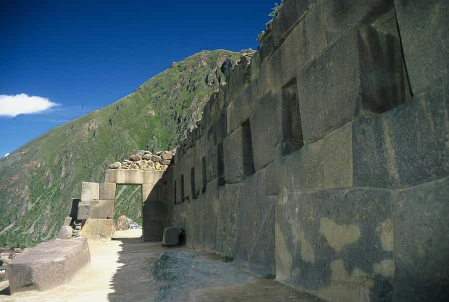 From Cusco: Ollantaytambo Fortress Half-Day Private Tour - Why Ollantaytambo feels different from a standard ruin visit