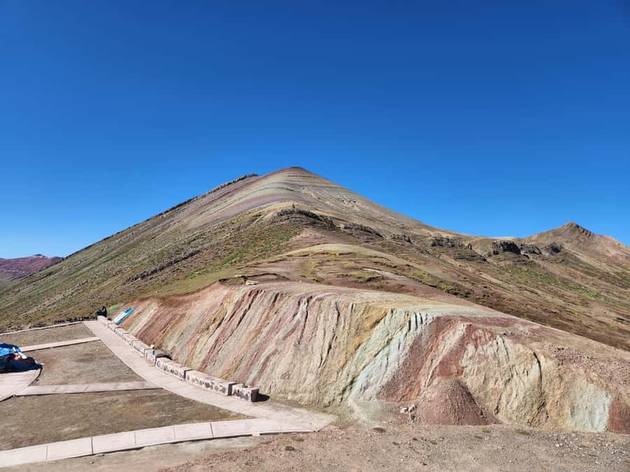 From Cusco: Palcoyo Rainbow Mountain Guided Tour - Andean buffet lunch and the long ride home
