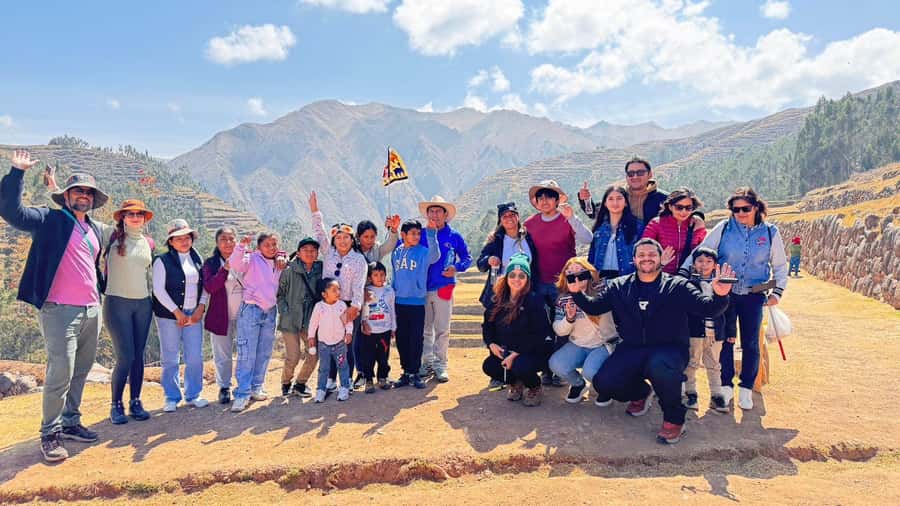 From Cusco: Sacred Valley & Maras Salt Mines with Lunch - Chinchero and the work of Andean weavers