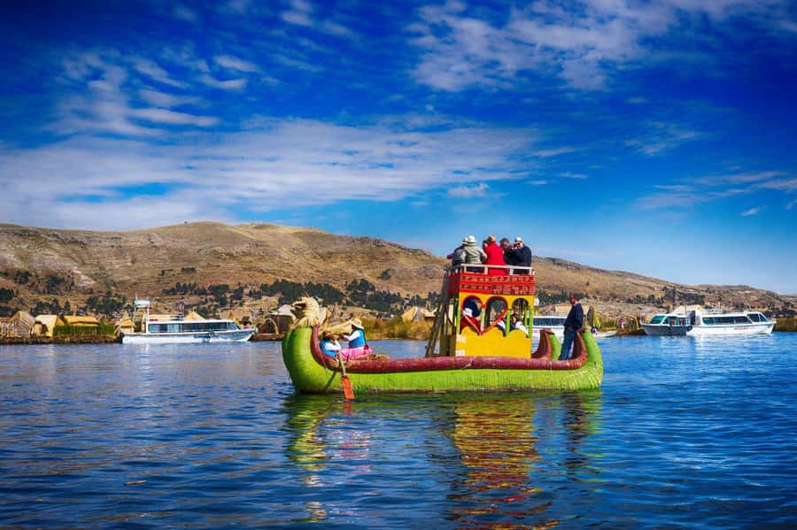 From Cusco: Titicaca Lake - Full day tour with sleeper bus - Speedboat views across Lake Titicaca
