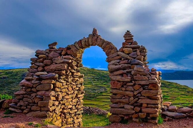From Cusco to Lake Titicaca: 2-Day Homestay Tour - The overnight Cusco to Puno bus