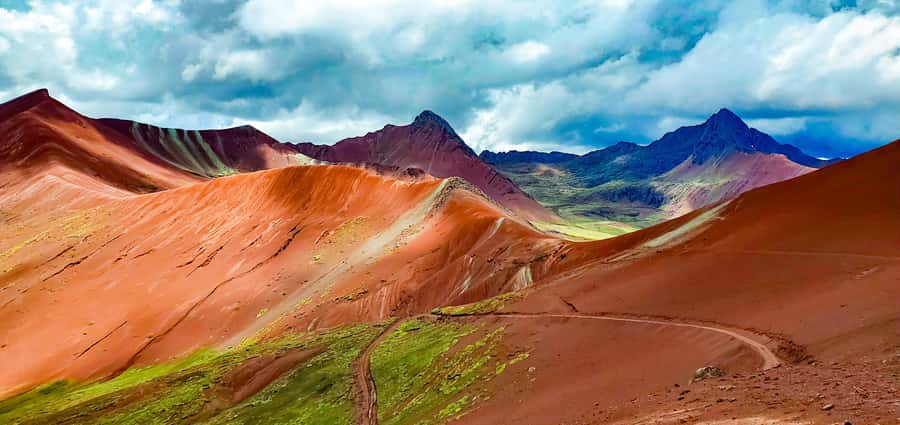 From Cusco: Vinicunca Mountain of Colors Excursion + Ticket - The one-hour visit to Vinicunca