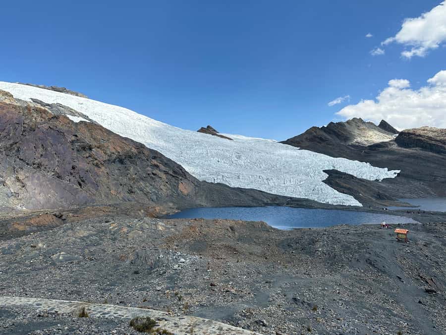 From Huaraz: Tour to the Pastoruri Glacier and Puya Raimondi - The road from Huaraz to Pastoruri