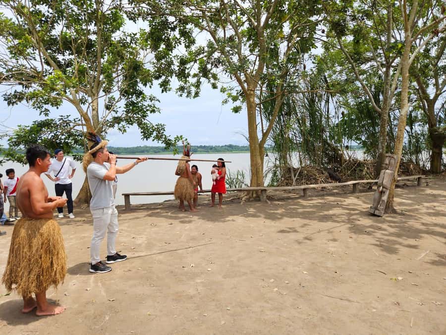 From Iquitos: Full day tour in the Peruvian jungle - Lunch at the lodge, then a quiet lagoon