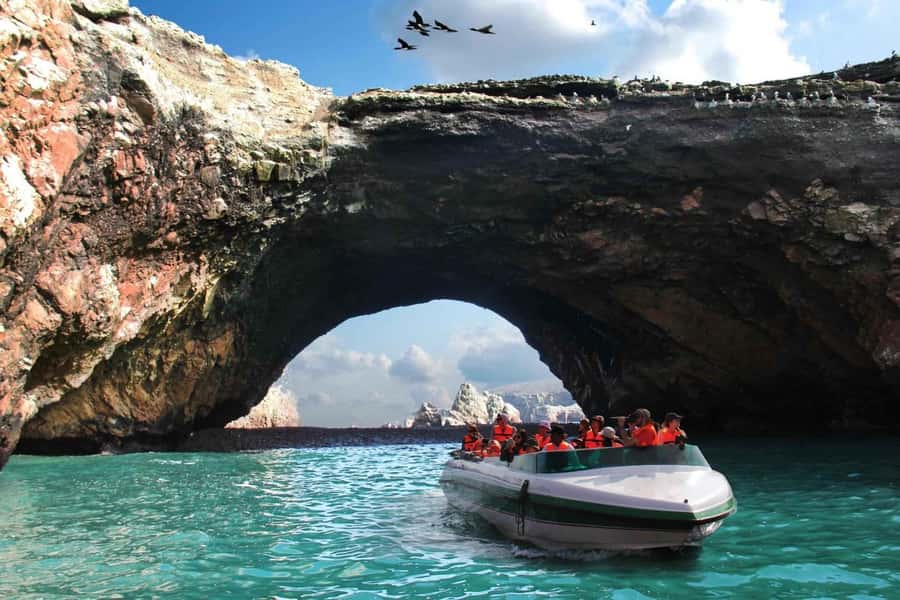 From Lima: Ballestas Islands, Huacachina and Wine Route Trip - Why this Lima day trip covers so much ground