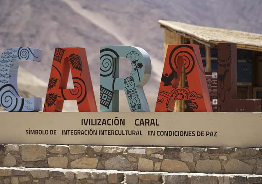 From Lima: Discover the Ancient Sites Caral & Bandurria - What you see among Caral’s pyramids and temples