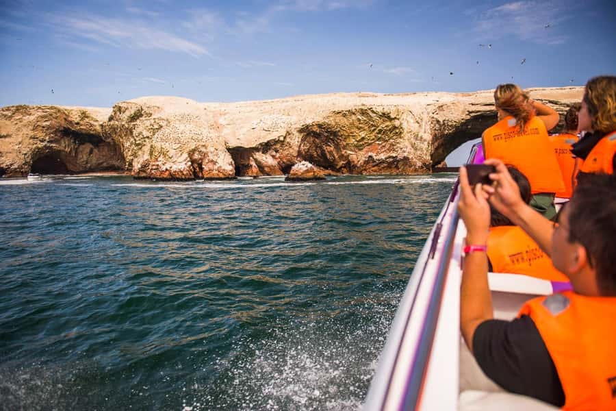 From Lima: Paracas and Huacachina Oasis Full Day Tour - The return to Lima