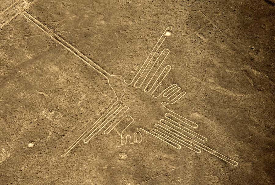 From Nazca: Flight in a light aircraft over the Nazca Lines - The 30-minute route over 13 figures