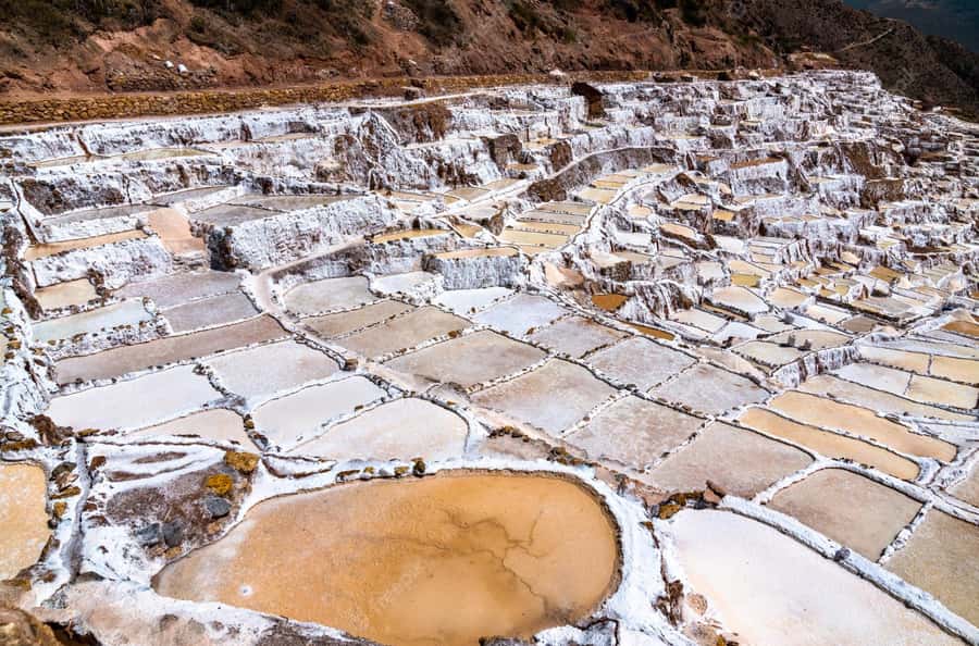 From Ollantaytambo:Private tour to Maras and Moray half day - Why combine Moray and Maras from Ollantaytambo?