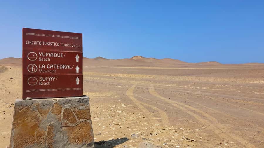 From Paracas: Paracas National Reserve Private Tour - Playa Roja brings a sharp change of color