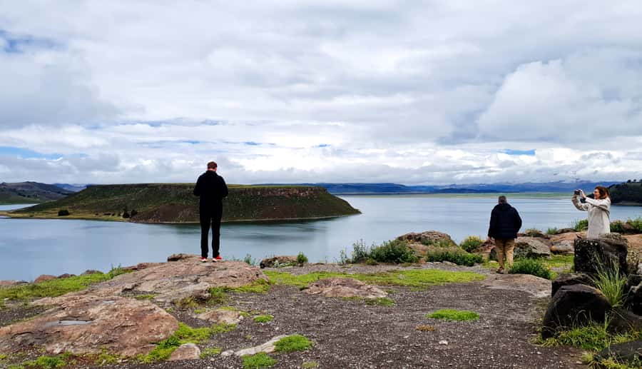 From Puno: 4h tour to Sillustani - Walking Among the Chullpas at Sillustani