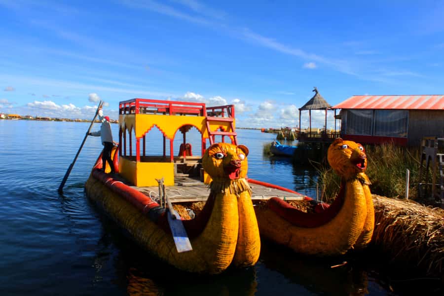 From Puno: Uros floating islands half Day tour - Meeting the Uros community