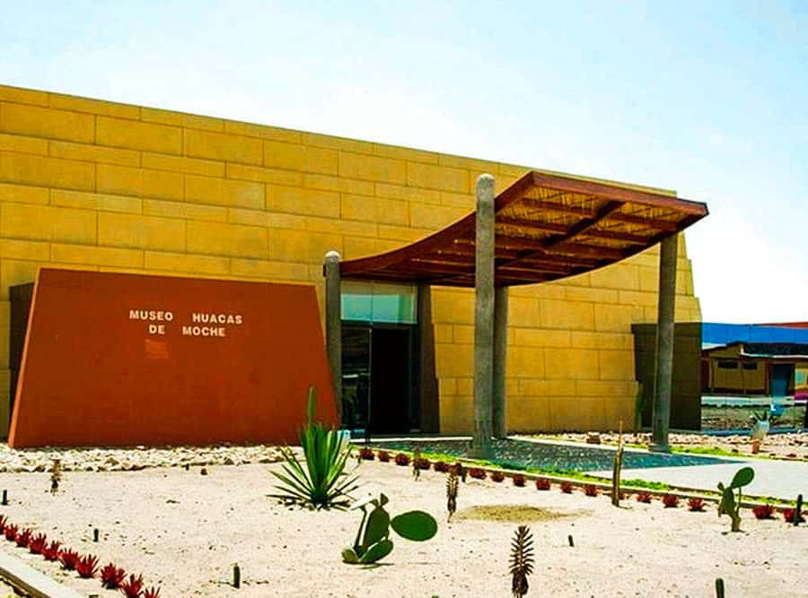 From Trujillo: Complete full day tour with museums - Why this Trujillo day tour works as a history-and-culture sampler