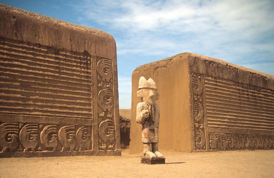 From Trujillo: Temple of the Moon and Sun and Chan Chan - Why this Trujillo day is worth considering
