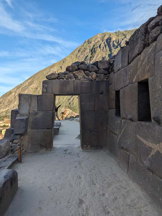 from Urubamba & Ollantaytambo:Sacred Valley Full-Day Private - Ollantaytambo: the day’s grand stonework