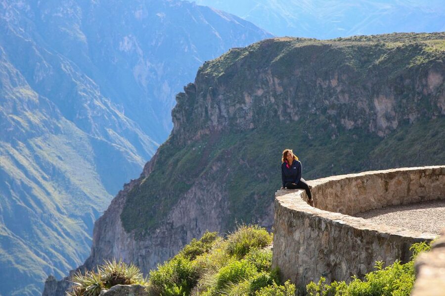 Full-Day Colca Canyon Tour from Arequipa - Cruz del Cóndor and the morning flight
