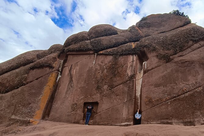 Full Day Guided Tour of the Aymara Route from Puno - What the guides and vehicle add