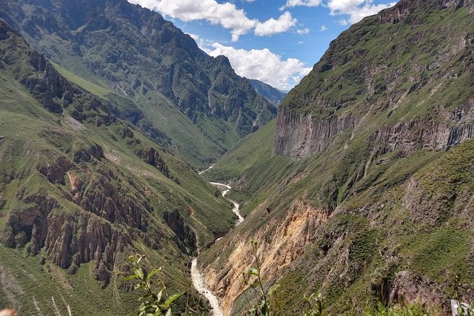 Full Day Tour / Colca Canyon - Condor’s Cross and the canyon viewpoint