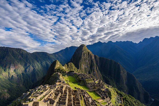 Full Day Tour to Machu Picchu by Train - Ollantaytambo and the morning train