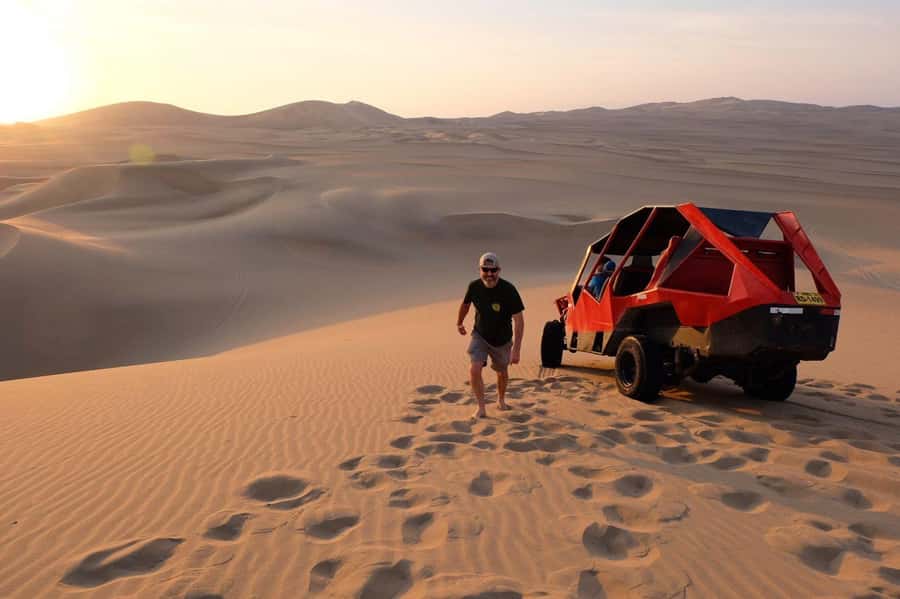 Huacachina: Sandboarding and 4x4 Desert Adventure - From Huacachina Oasis to the Open Dunes