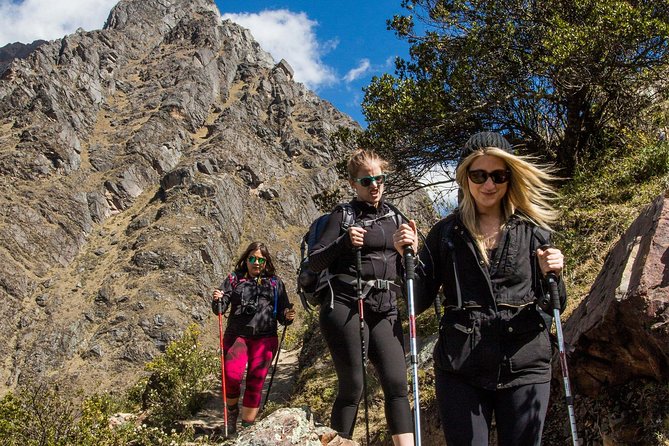Humantay Lake Day Hike (Small Group or Private) - Breakfast in Mollepata before the climb