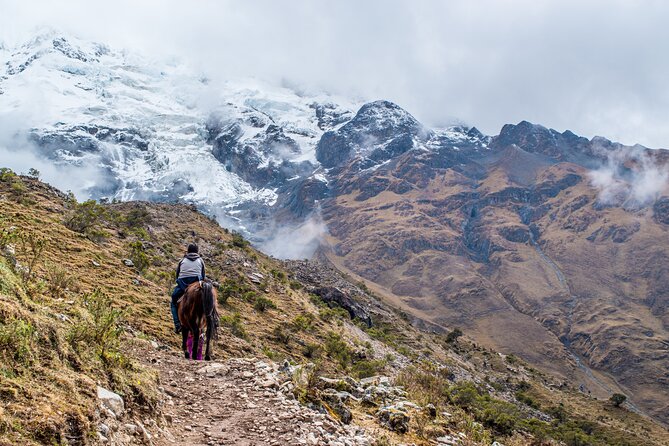 Humantay Lake Tour: Private Full-Day Tour From Cusco - The 1.5-hour climb to Humantay Lake