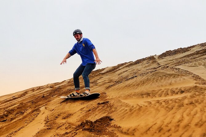 In Lima: Sandboarding Off Road Half Day!! - Learning on a small dune with Abraham