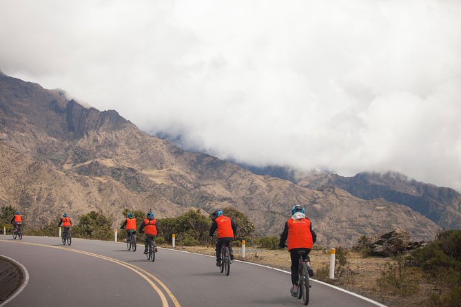 Inca Jungle Premium to Machu Picchu 4-Day and 3-Nights - Day One: From Cusco to Málaga Pass by Bike