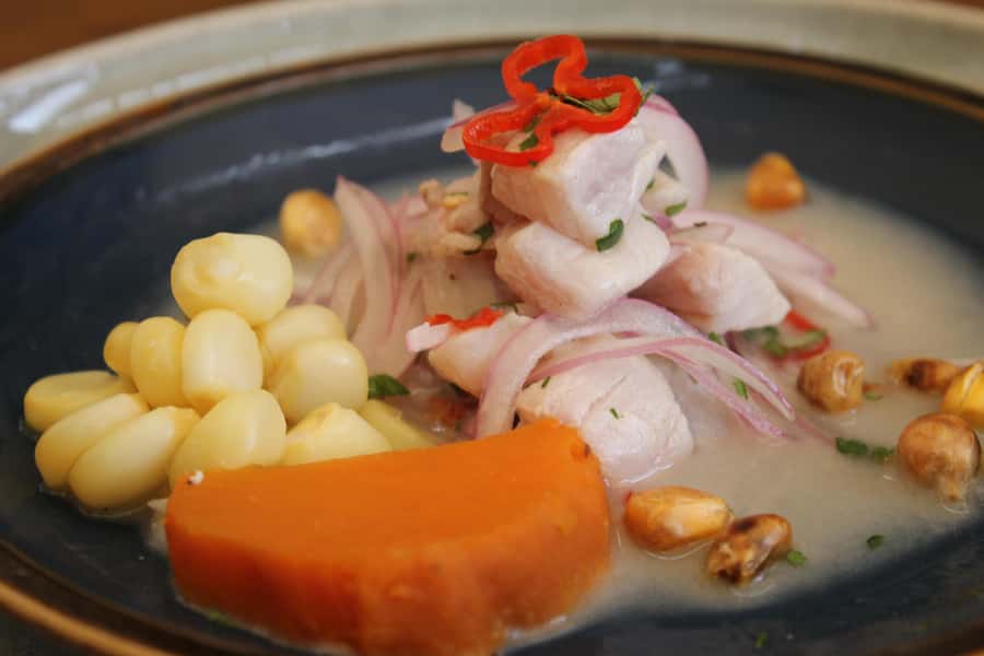 Lima: 4-Course Peruvian Cooking Class in Miraflores - Starting with a Peruvian Pisco Sour
